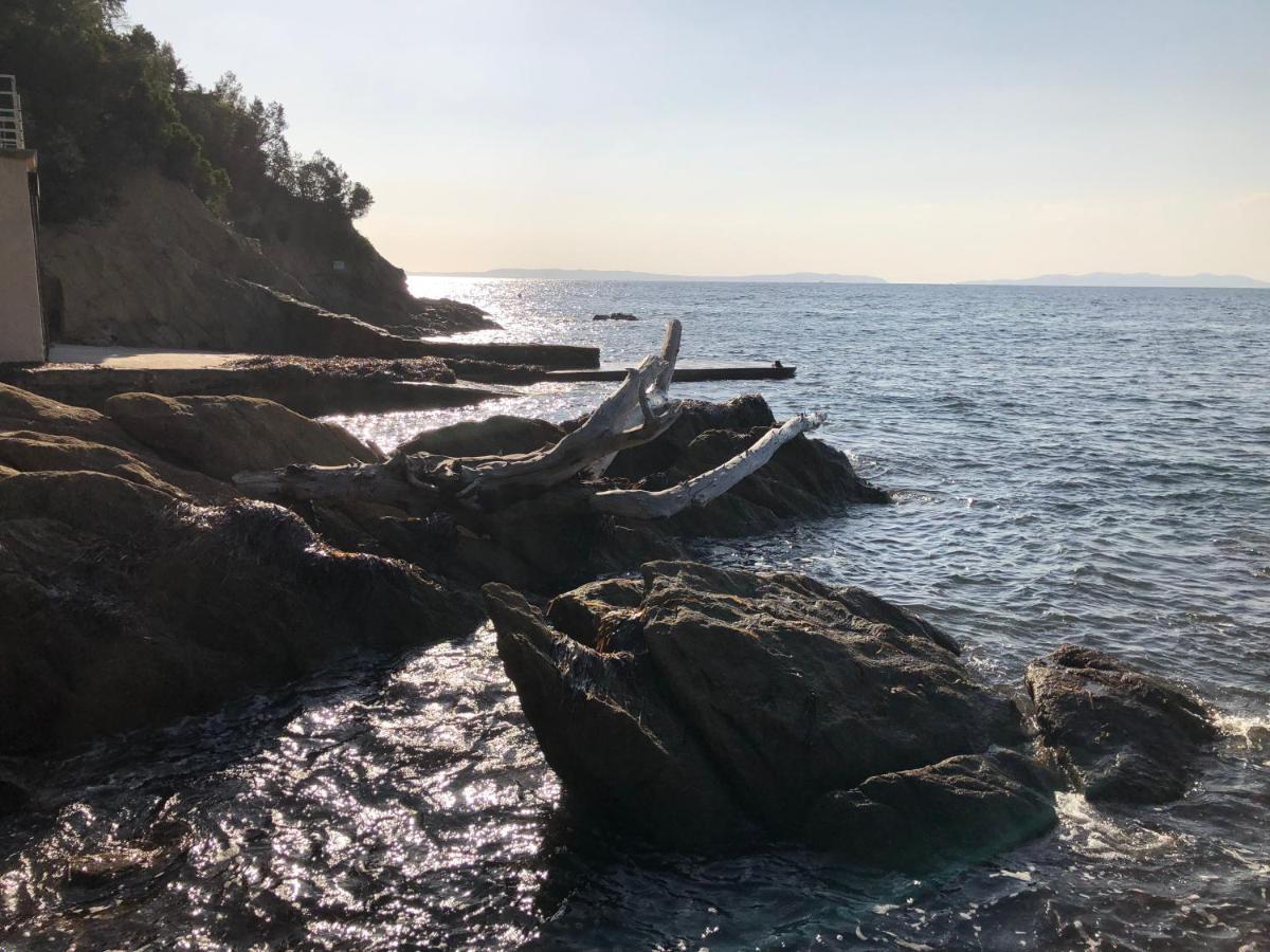 Mer Et Soleil Bormes-les-Mimosas Exteriör bild